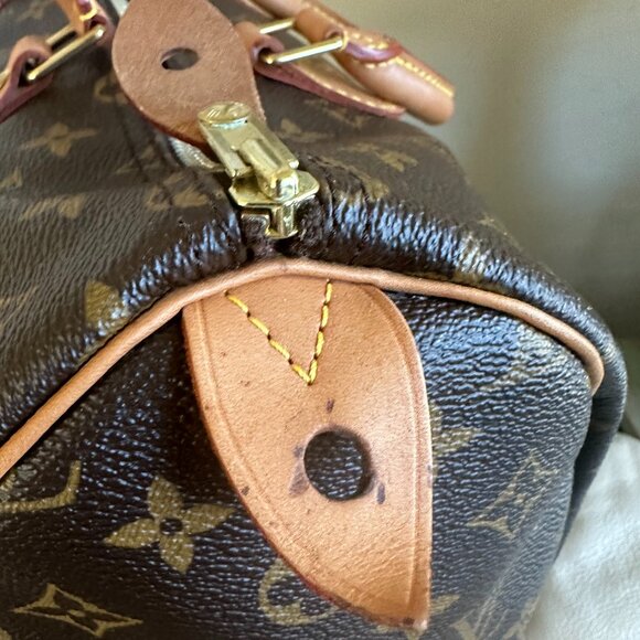 AUTHENTIC Louis Vuitton Speedy 35 in Monogram - Picture 9 of 16